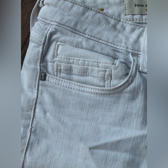 Anthropologie Pilcro & The Letterpress Rolled Denim STET Light Cream Shorts 25 - Picture 8 of 12